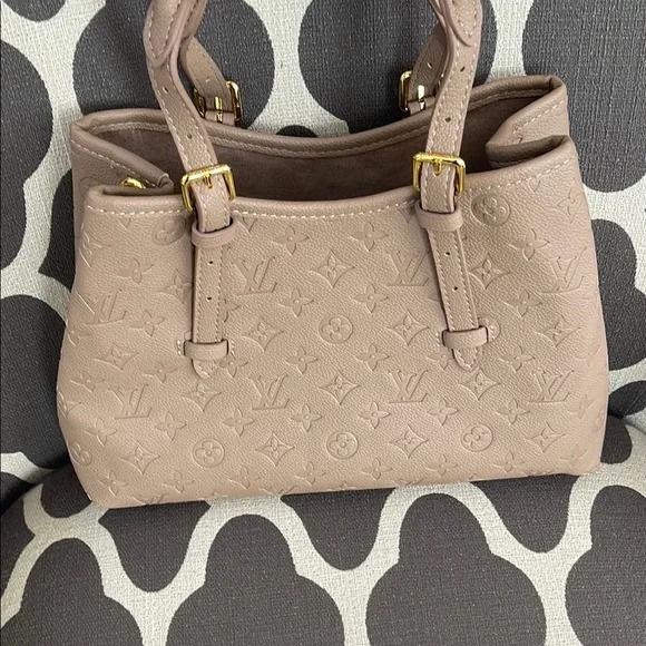 LOUIS VUITTON BABYLONE TOTE PM IN TAUPE - Picture 6 of 13